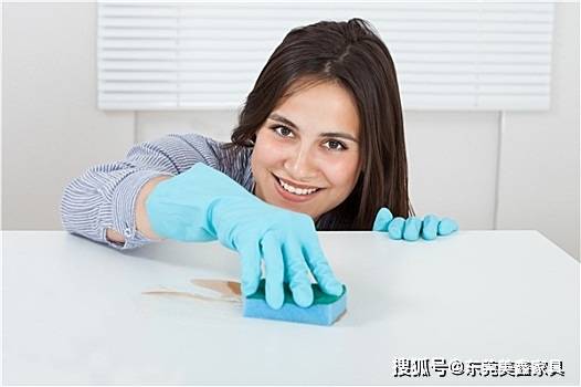 桌椅清洁保养六法则pg电子模拟器餐(图3)